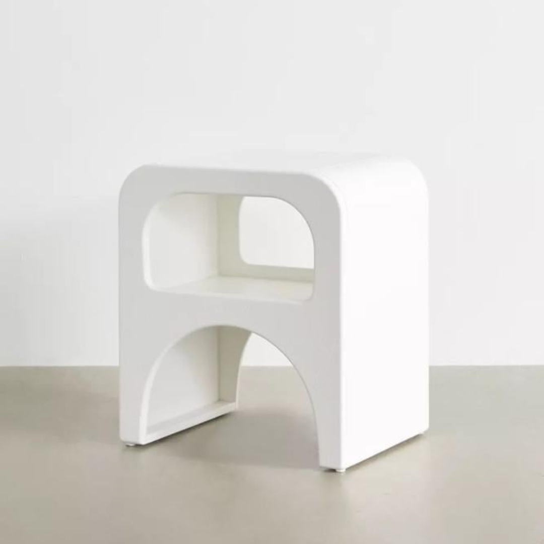 طاولة سكاي الجانبية