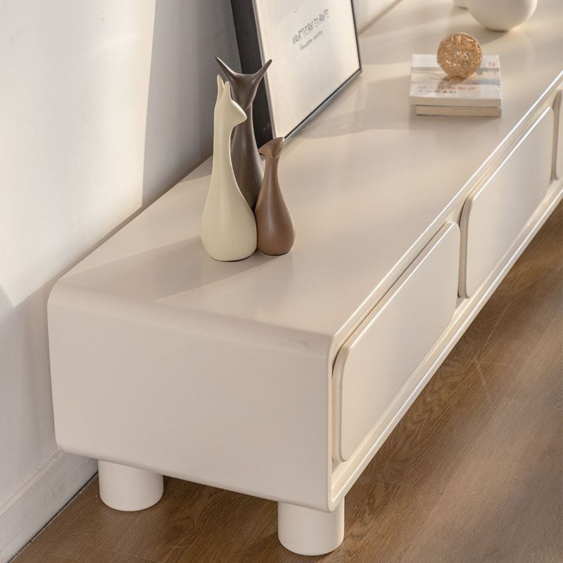 طاولة تلفاز بشكلها العصري