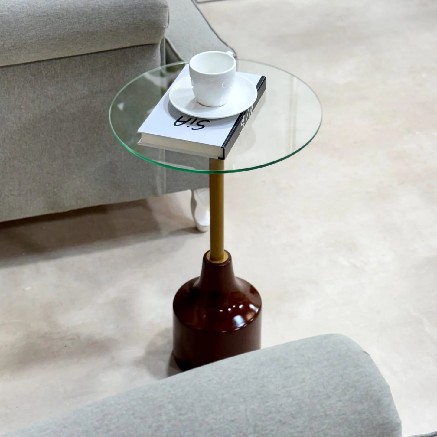 طاولة خدمه زجاج