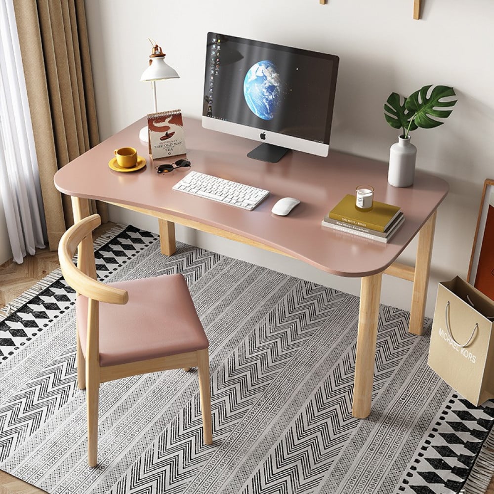 مكتب كمبيوتر بسيط