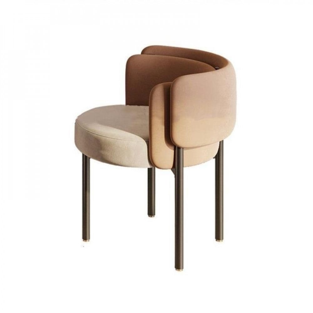 كرسي مريح بتصميم اسكندنافي