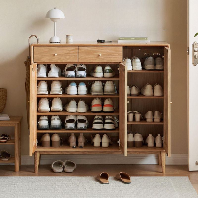 خزانة احذية كلاسيكية