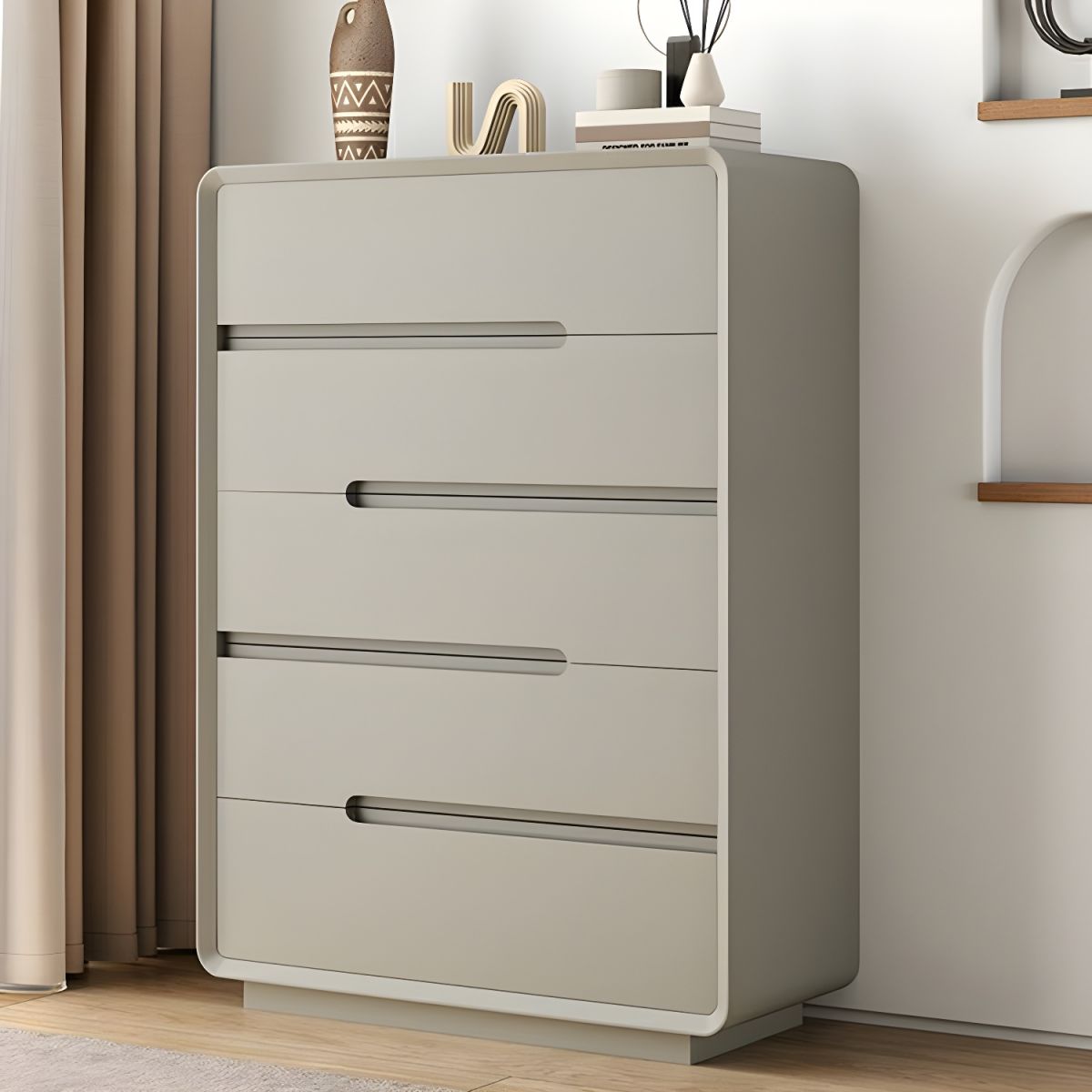 خزانة متعددة المساحات