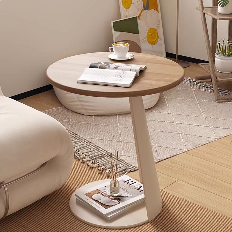 طاولة الكرم الجانبية