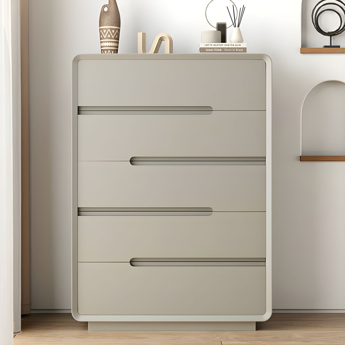 خزانة متعددة المساحات