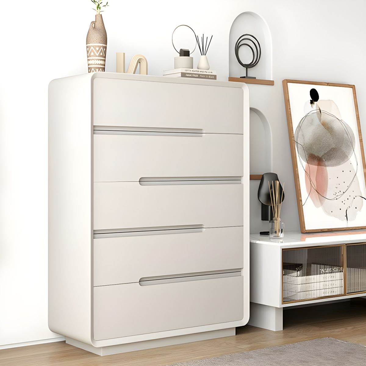 خزانة متعددة المساحات