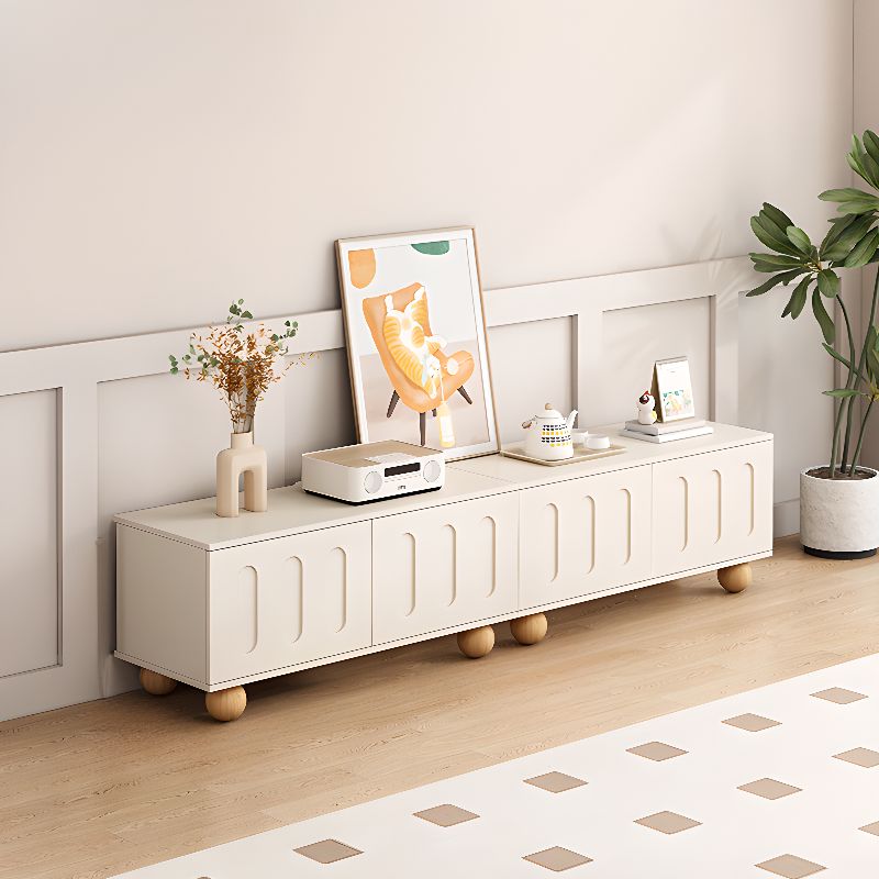 طاولة تلفاز يومي