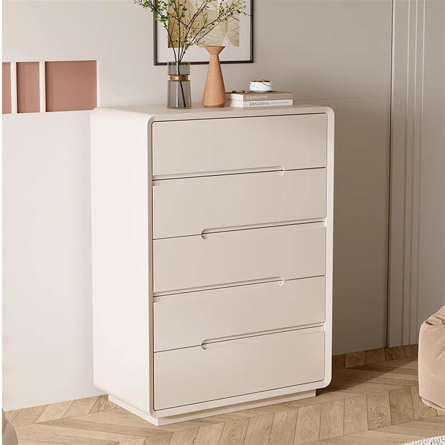 خزانة متعددة المساحات