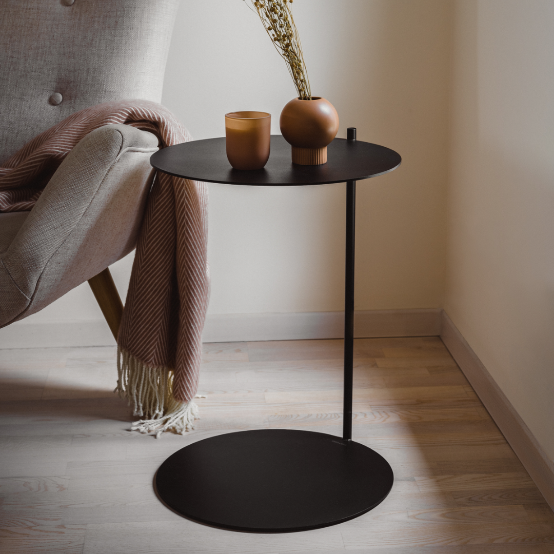 طاولة جانبية مودرن