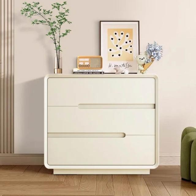 خزانة متعددة المساحات