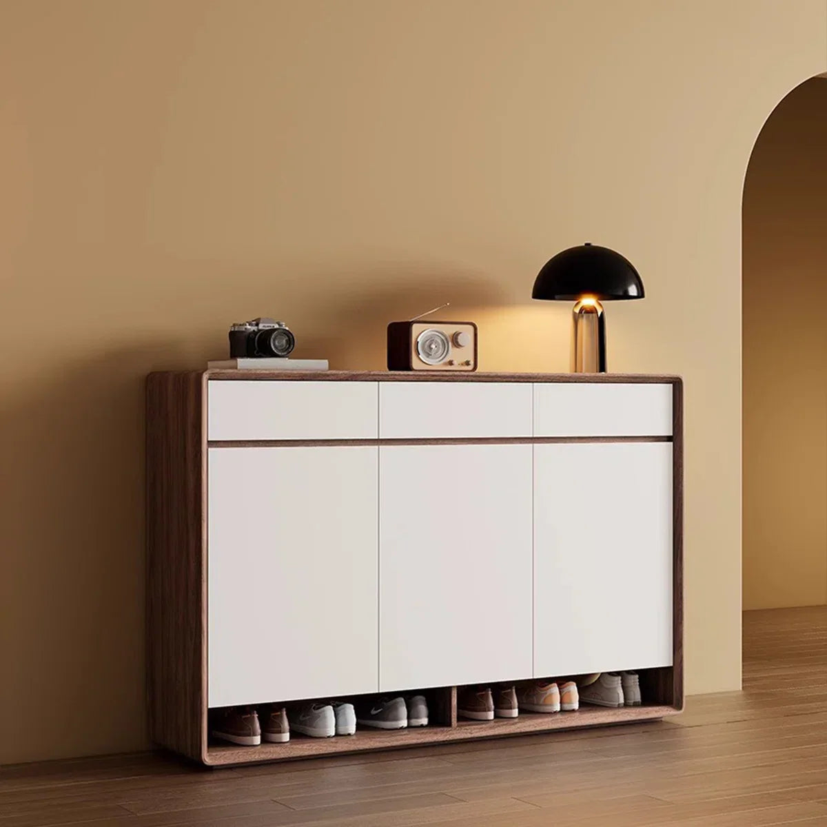 خزانه ركنية للأحذية