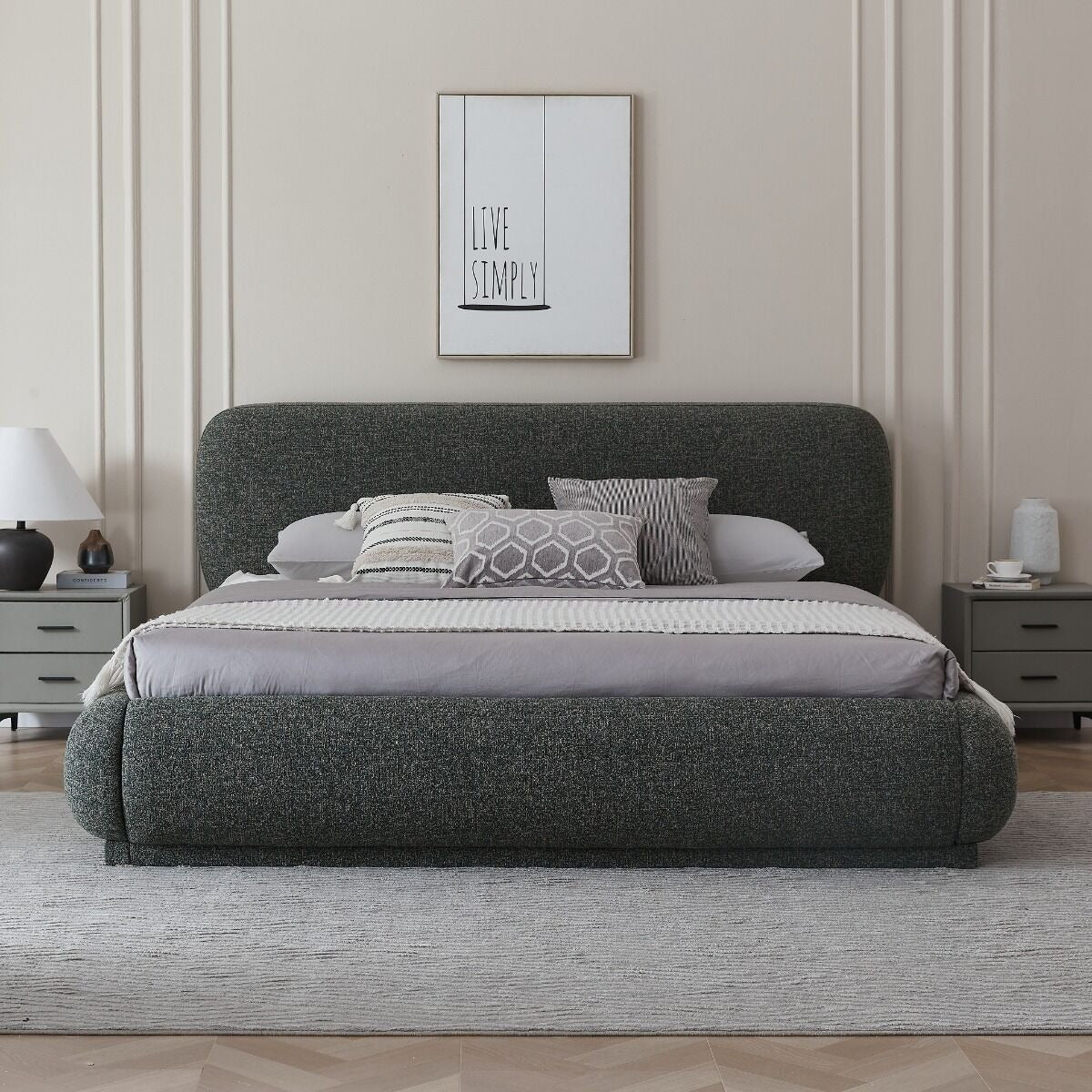 سرير أوريان بتصميم عصري أنيق